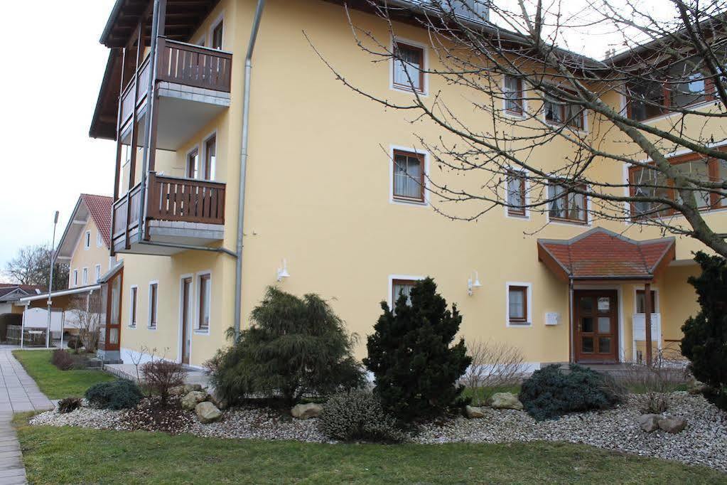 Hotel Garni Vogelsang Bad Fussing Ngoại thất bức ảnh